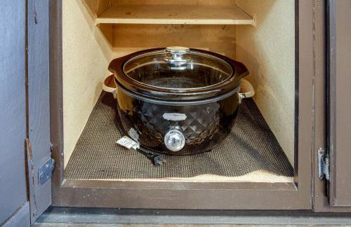 Chic Lawton Home, 5 Mins to Fort Sill! - Photo 12