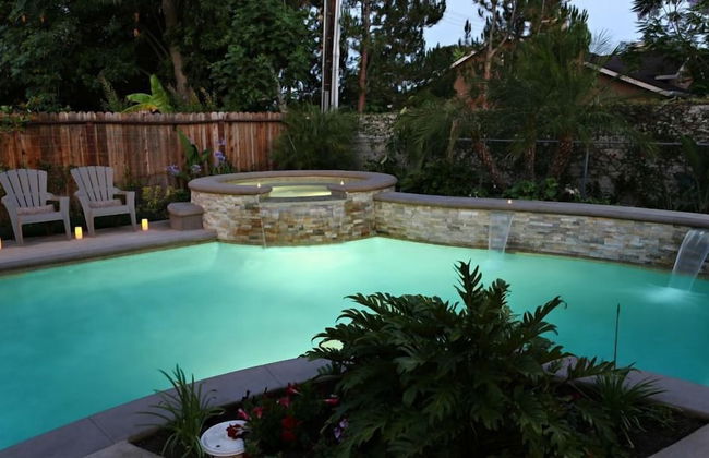 Upscale 6 Bed, 5 Ba, New Pool W/jacuzzi, 1/2 Mile Walk to Disney - Foto 30