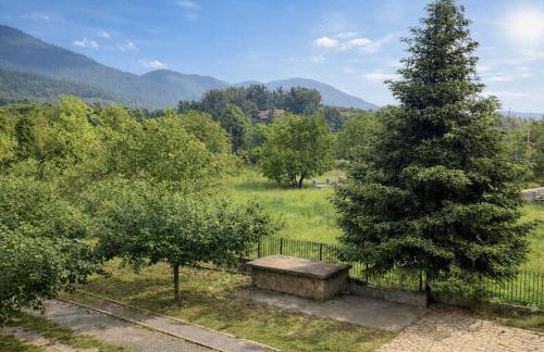 VYTINA LOFTS - Cozy 2-Level Loft Apartments with Fireplace & Mountain Views - Photo 48