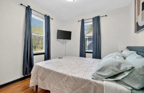 Greenway Getaway-Private Huge outdoor fun, Game,Navy - Foto 70