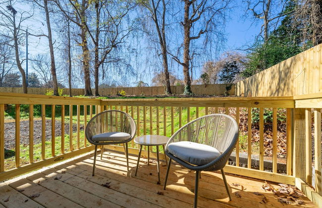 New Luxury Family Friendly Home Centrally Located - Foto 29