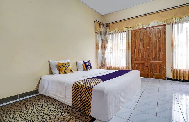 Hotel O Eco Tourism Desa Cipada Bukit Senyum Homestay Syariah - Photo 25