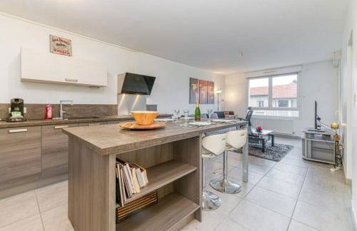 Bel appartement-garage privé-balcon-wifi fibre - Foto 28