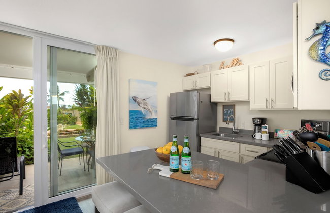 NEW KBM Resorts - FREE CAR - Garden View - Hale Ona Loa - Charming 1 Bedroom at Oceanside Resort HOL-102 - Foto 89