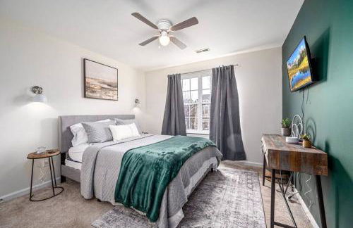 Duke 10 Min Away 3 Bedroom - Photo 35