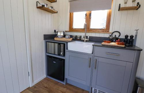 Cariad Bach - Photo 7