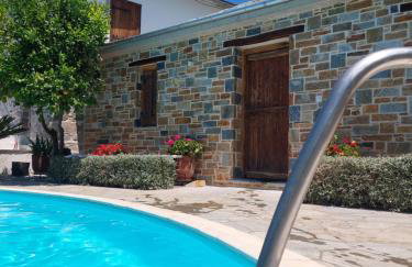 The Cocoon and olives Hut - Foto 33