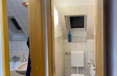 1 bedroom with private bathroom & Kitchenette - Foto 5