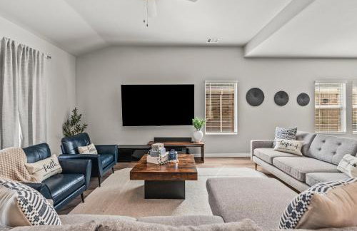 4Bed Luxury Getaway with Pool Table and Near Lake Lavon - Foto 38