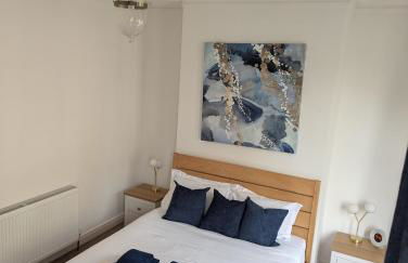 Prospect House - Elegant 4-Bed Family Escape Near Ward Park & Marina - Foto 10