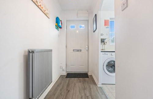 Central Peaceful Home with Parking, Wi-Fi and Garden - Foto 19