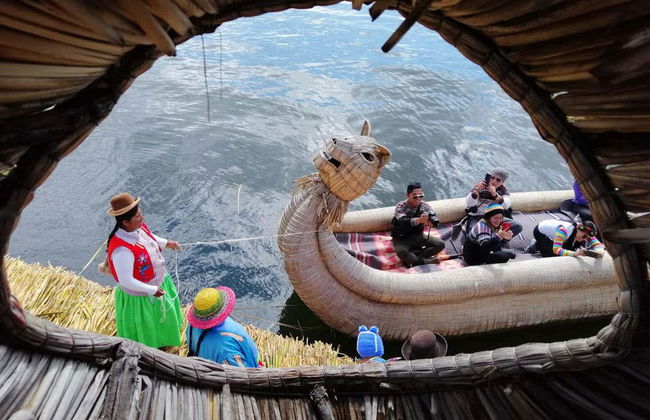 Uros Islands 2 Day Trip - Foto 1