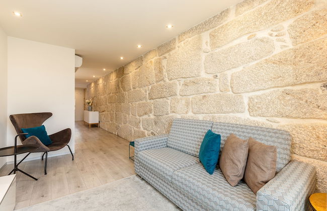 YOUROPO - Ribeira Porto - Foto 28