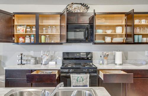 Families with Pets Welcome! Home 22 Mi to Dtwn OKC - Foto 8