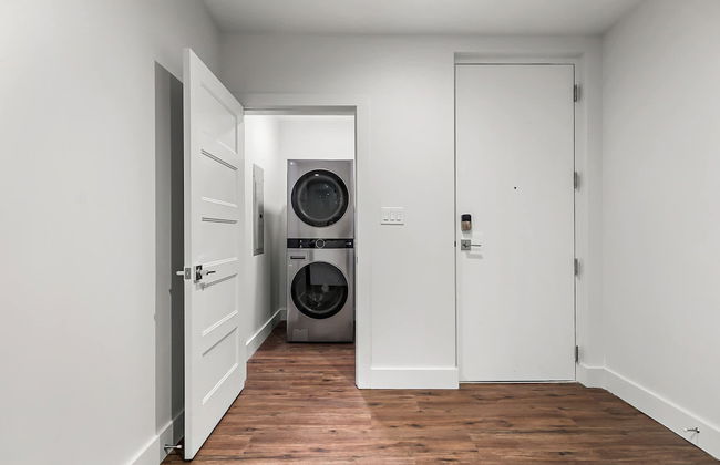 Upstay! New Renos Spacious Apartment Near Soco - Foto 30