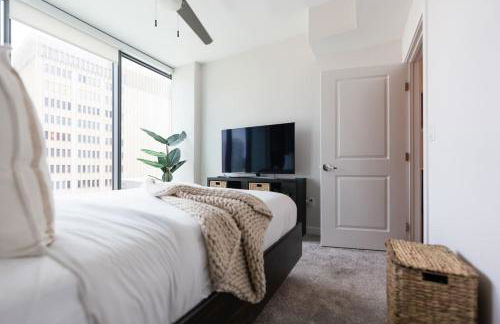 Buckhead High-Rise Retreat with Pool & Balcony - Foto 4