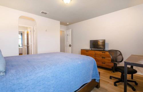 May 25' Reno ~Poker-Pool-Ping Pong-Shuffleboard - Foto 60