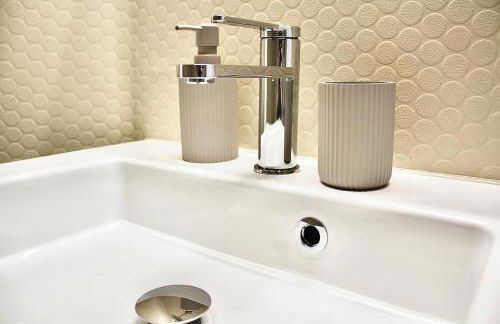 Small studio Parking - Metro B - Lyon Sud Hospital - Foto 8