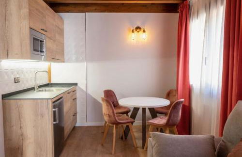 Aptos LA QUIMERA DE AITANA Piscina todo el año - Foto 33