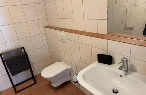 Appartement mit eigenem Zugang in Pattensen Mitte-Nord - Foto 2