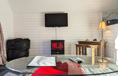 Ceridwen 6 - Hot Tub-Luxury-Pets-Perthshire-Romantic-Dundee - Photo 9