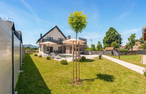 Lovely Home In Debelo Brdo With Sauna - Photo 12
