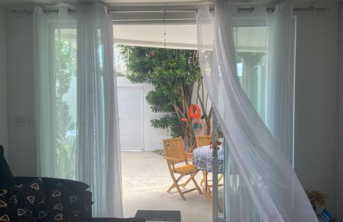 Cabo Frio Familiar Toca de Gente Feliz - Foto 26