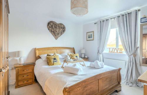 Spacious Cotswolds Base, Private Garden & Parking - Foto 20