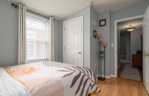 Johns Hopkins Historic Renovated home - Fells Point! - Foto 2