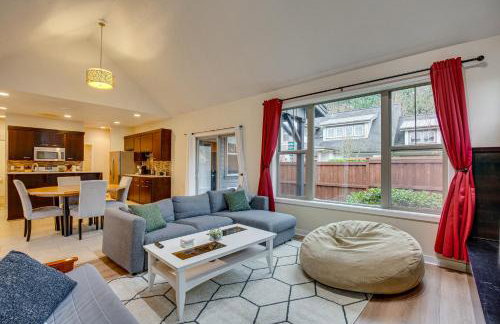 Walk to Autzen Stadium, 3 Mi to UO! Home with Patio - Foto 6