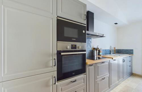 400m de la mer, belle résidence pour 8 avec jardin - Foto 10