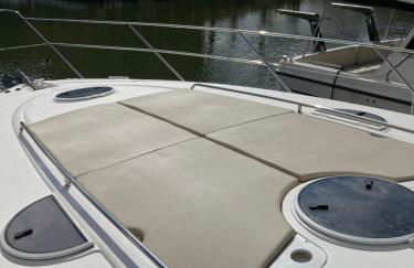 Entire Boat at St Katherine Docks 2 Available select using room options - Photo 42