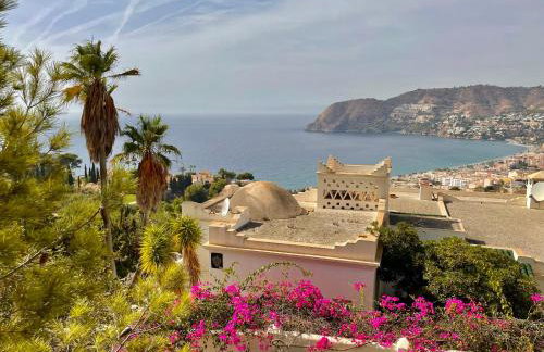 Cosy Andalusian Home with Roof Terrace in Town Centre - Photo 63