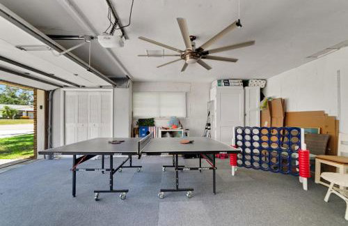 Beautiful Lake View Retreat Drivable To Theme Parks 3 Bedroom Home - Foto 36