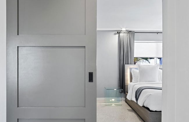 Beach Bliss 10 Mins to Waves 3BR Oasis With Pool - Foto 37