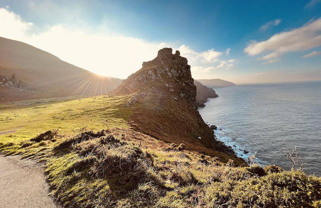 Beautiful 6-bed - Sleeps 12 - Stunning Views - Photo 20