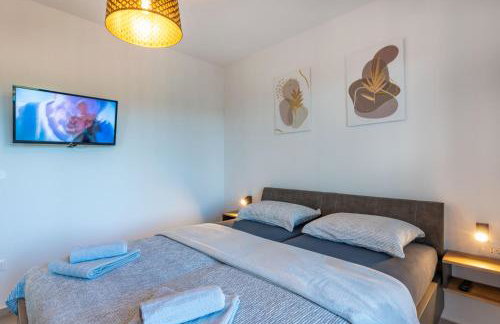 Villa Mia in Labin, a two apartment villa with pool close to the sea - Foto 17