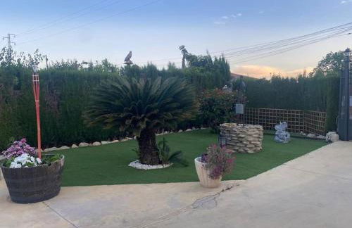 Guest house with shared pool. - Foto 40