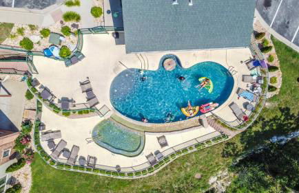 Cliffside Lake Retreat - 2 Bdr, Walk to Table Rock - Foto 8