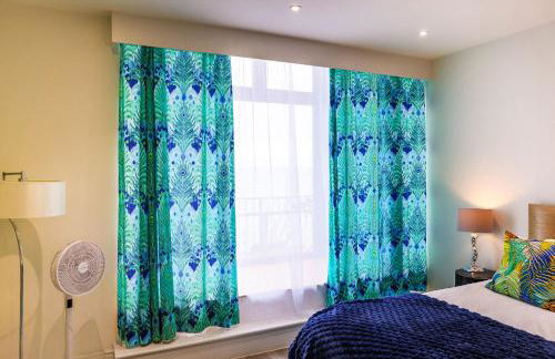 Luxury 1BR Seafront Apartment - Foto 53