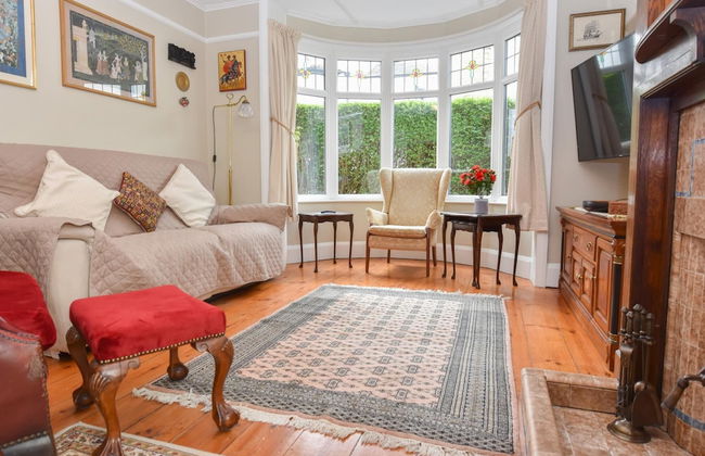 Anchor Down Close to the Beach Cafes and Restaurants - Foto 2