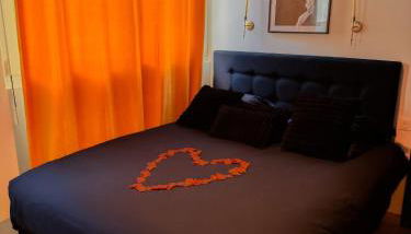 Jacuzzi privé, Sauna & Design Chic - Foto 4