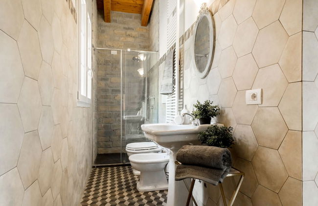 JOIVY Superb Villa For 7 W/Backyard And Bbq Area In Vaccarezza - Foto 36