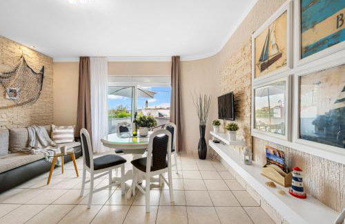 Aquarius Apartments - Beachside with Heated Pool - Foto 13