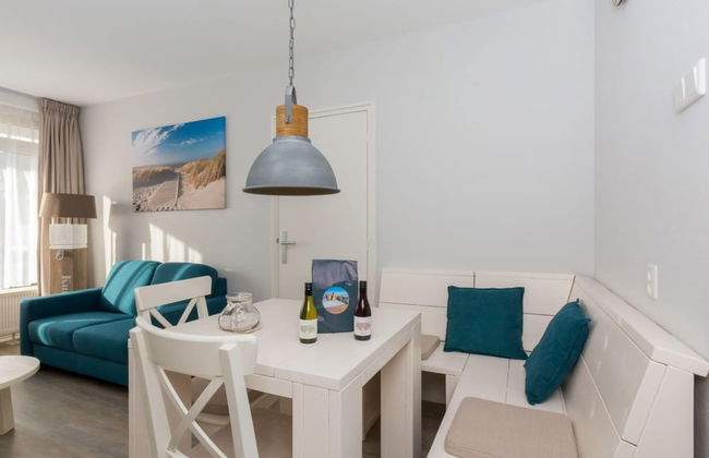Apartment in Zoutelande Near Sandy Beach - Photo 4