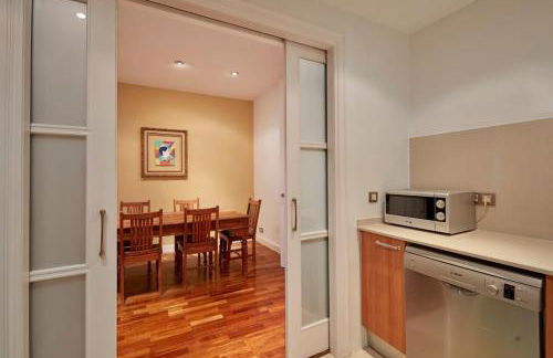 The Collection Barcelona - Classy 3BD - 2BTH with private patio in Eixample - Foto 8