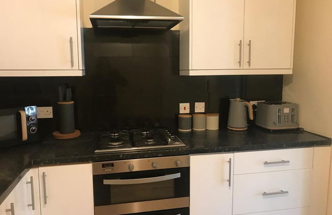 4 Bedroom, 8 bed Apartment,free Parking - Foto 8