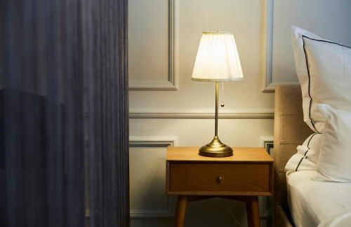 R B Apartment am Airport Hamburg - 1-4 Personen - Küche - Smart TV - Waschtrockner - kostenloser Parkplatz - perfekt für Geschäftsreisende und Familien - Foto 22