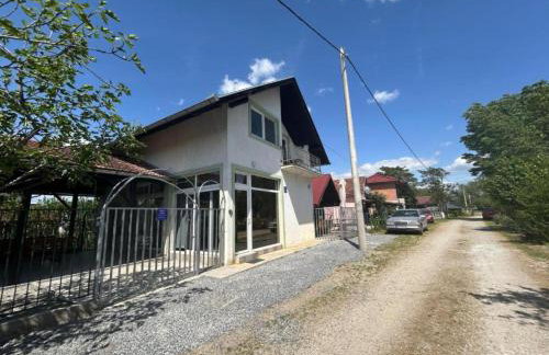 Lotus Pearl Lake Retreat Apartments - Foto 1