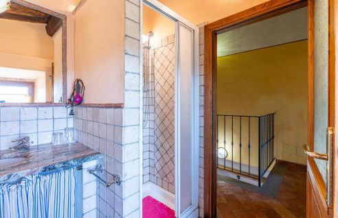 2 Bedroom Beautiful Home In Marliana - Foto 32